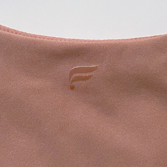 Feblwtics Crop Top - Picture 5 of 6